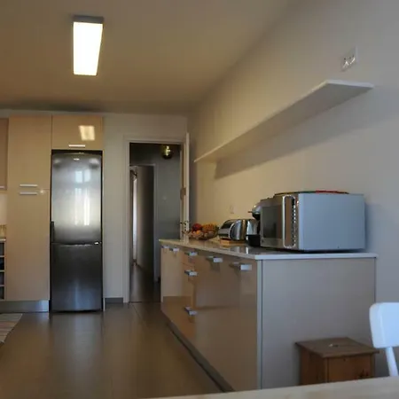 Portuguese Living Saldanha Executive Apartment *